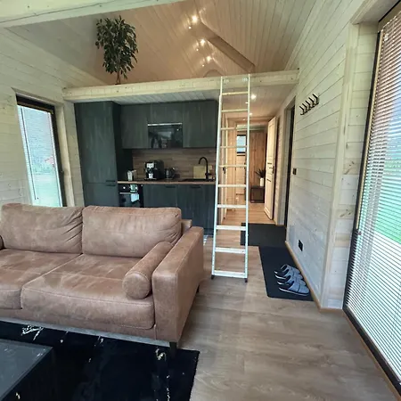 Myhouse Paernu House Silla